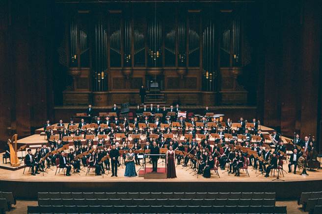 台啤英熊特別邀請師大管樂隊進行開場表演。（台啤英熊提供）