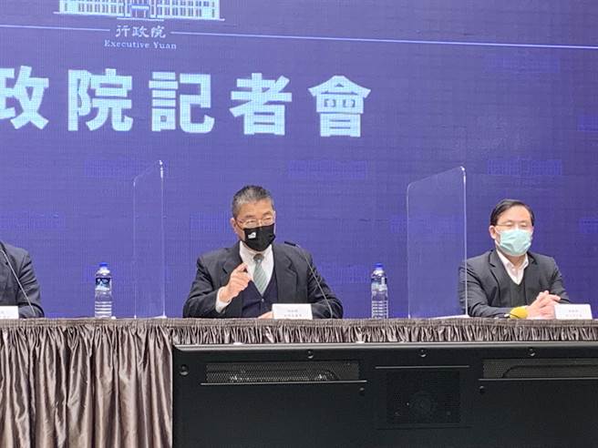 内政部长徐国勇举行记者会说明治安规划。（张薷摄）