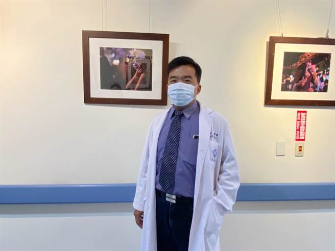 童綜合醫院骨科醫師郭家孝與攝影作品。（童綜合醫院提供／王文吉台中傳真）