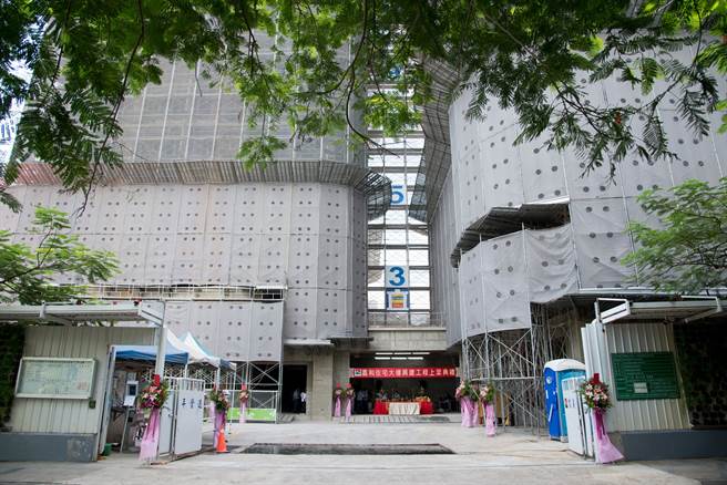 信义「嘉和｣上梁典礼。(图/信义房屋提供)