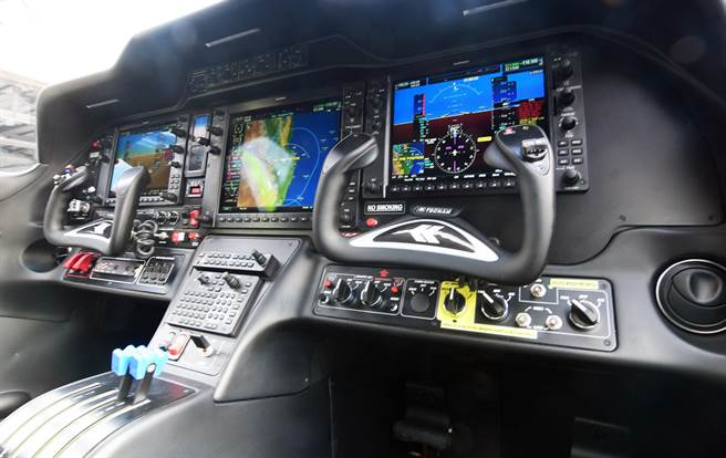 9人座新型客機P2012進駐台東，將兼顧觀光與醫療後送。（莊哲權攝）