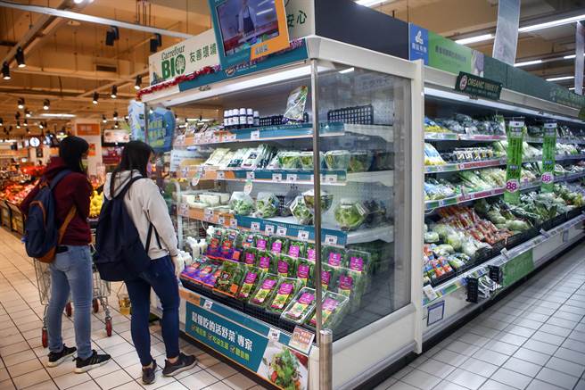 受通膨影響，國內物價漲幅有感，學校午餐也面臨考驗。（資料照，鄧博仁攝）