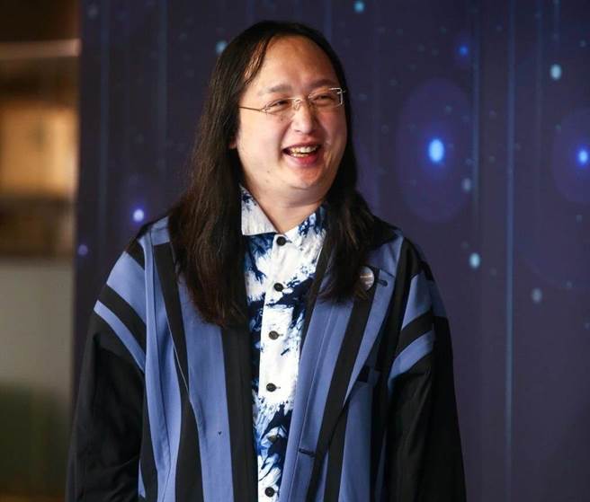 网友建议应该请有「天才IT大臣」之称的行政院政务委员唐凤来查此案。（本报资料照）