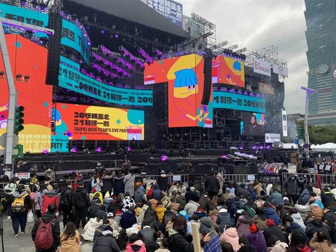 陳時中表示，在秋冬期間降級的可能性不高，會有些微調整，但不會大幅改變，考慮比較多的是跨年的狀況。（本報系資料照）