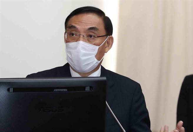 国内治安败坏，法务部长蔡清祥今表示，《刑法》已修法加重聚眾施行暴力胁迫的处罚刑度，「法」是没有问题的，但仍需要由检、警把事实查清楚，证据搜集齐全。（刘宗龙摄）