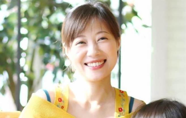 日本女星福田明日香最近再婚。（图／IG@福田明日香）