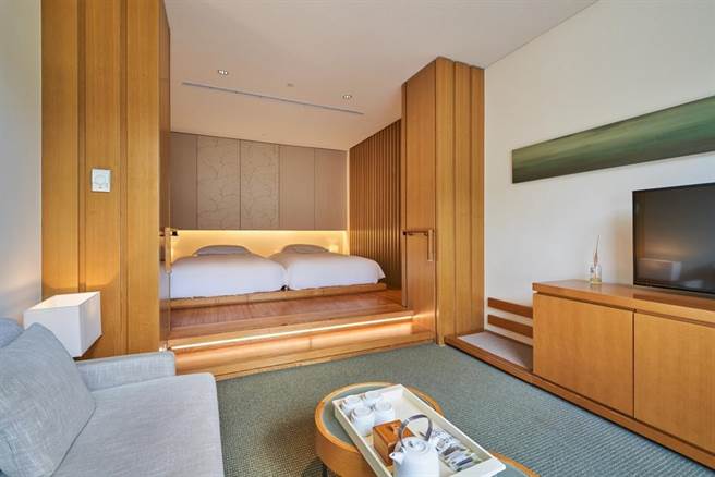 展期拍照打卡上传脸书，就有机会抽价值上万元老爷住宿券。（礁溪老爷酒店提供）