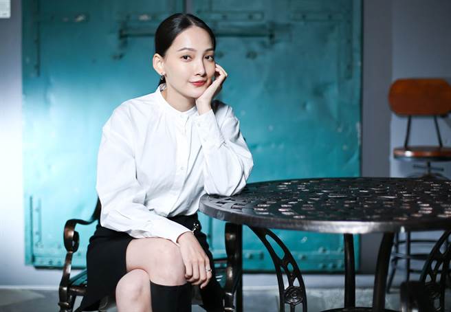 林映唯近来推出新歌，获得好评。（陈俊吉摄，林映唯服装提供／maje）