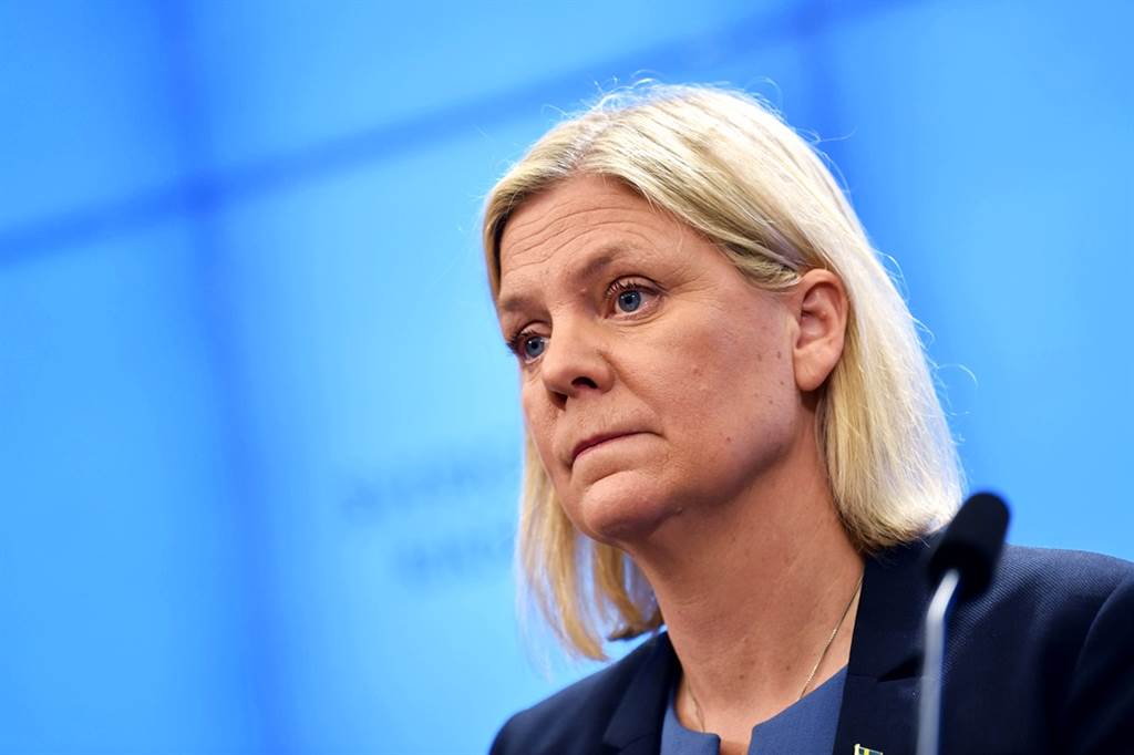 瑞典24日选出史上首位女总理安德森（Magdalena Andersson）带领联合政府，不过安德森上任不到12小时，就因为联合政府垮台辞职。（图／美联社）(photo:ChinaTimes)