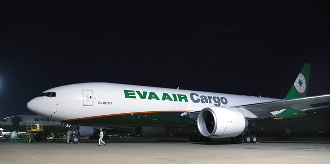 航空股长荣航与华航近一个月股价翻了快1倍。（图／报系资料照）