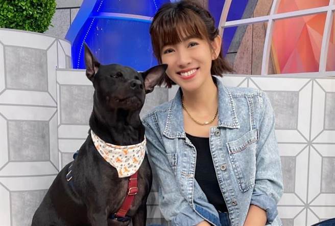 米可白个性真诚直率，在圈内拥有好人缘。(图/翻摄自米可白脸书)