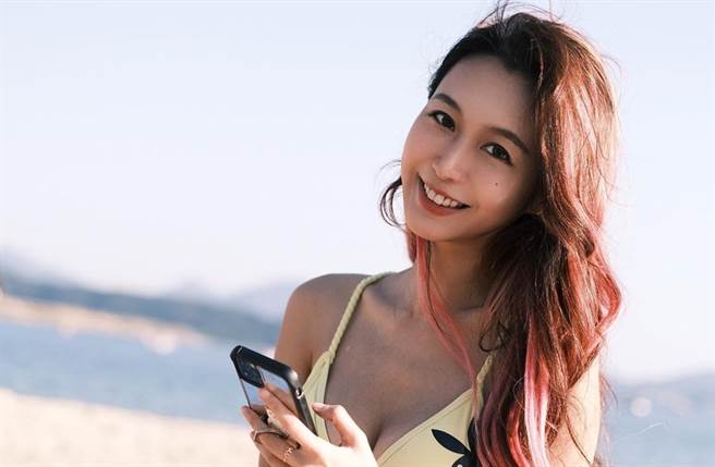 乐宜被封为香港新一代宅男女神。（图／翻摄自lok_lokyii IG）