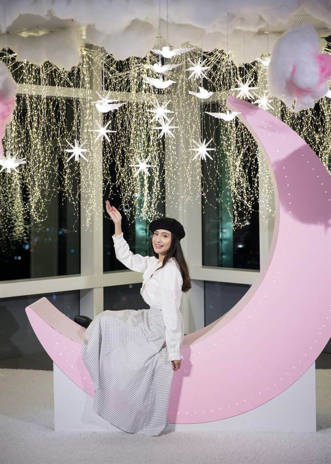 台北101 89樓的「天際奇幻樂園」有「雲中星月」（圖）、「天使之翼」、「雲端花園」、「空中雲彩」、「一生一世」5大場景。（台北101提供）