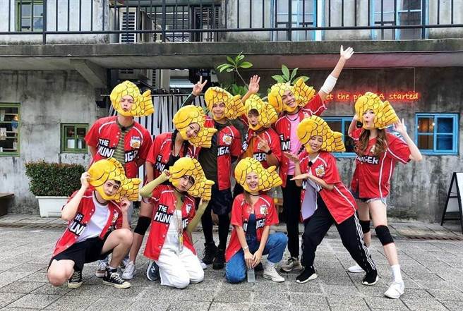 《飢餓遊戲》推惡搞企畫「鯛魚遊戲」。（中視提供）