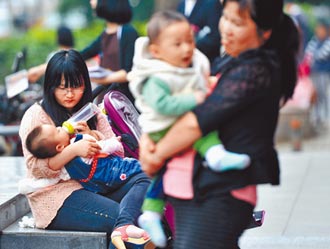 上海婦女生育最多休158天 增設育兒假