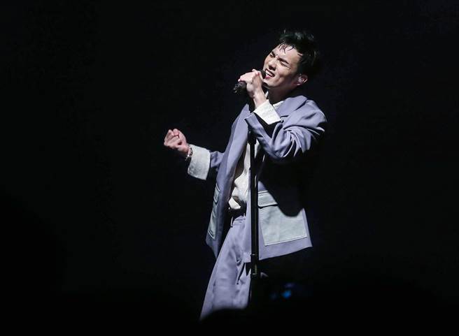 黃偉晉今晚在華山Legacy開唱。（粘耿豪攝）