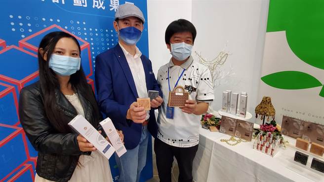 树德科大城乡培力计画昨举办成果展。（曹明正摄）