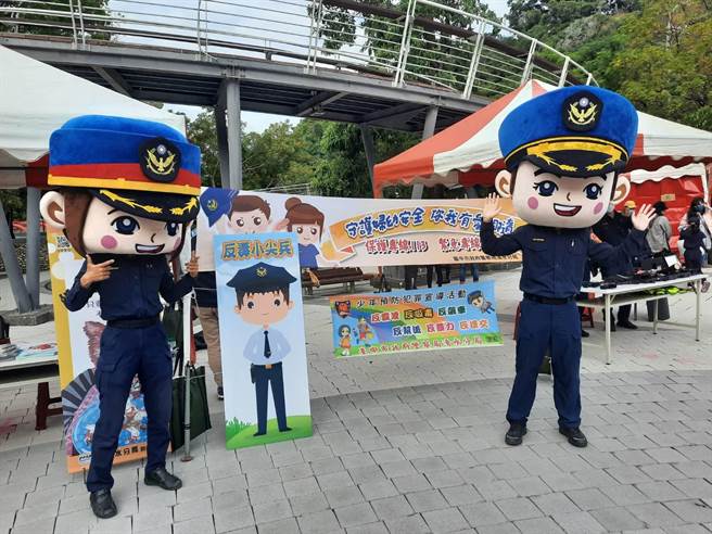 「小小警察體驗營」加碼宣導反毒、犯罪預防、交通及婦幼安全。（清水分局提供／王文吉台中傳真）