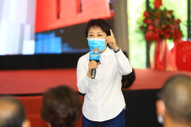 潭子国民暨儿童运动中心正式启用，台中市长卢秀燕鼓励全民运动、全民健身。（王文吉摄）