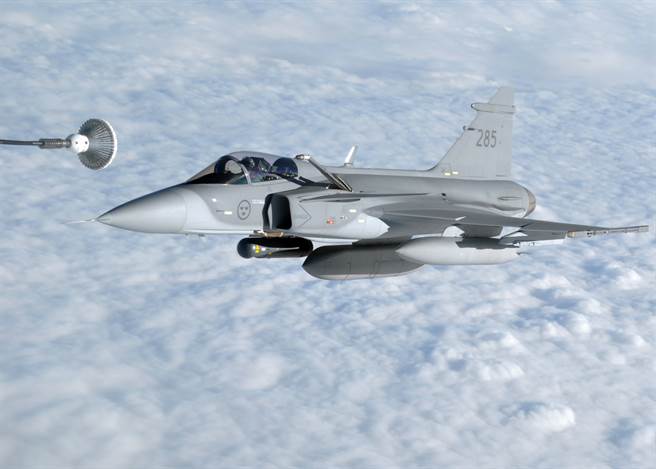 消息人士透露，F/A-18E/F在加拿大下一代戰機標案中提前出局，F-35的競爭對手恐僅剩下JAS-39E。圖為瑞典空軍JAS-39。（圖／DVIDS）