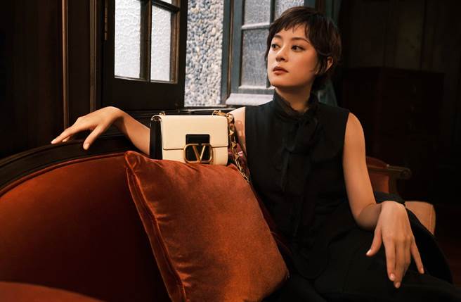 孙俪因演出《后宫甄嬛传》爆红，至今仍是圈内一线红星。(翻摄自小俪同学说微博)