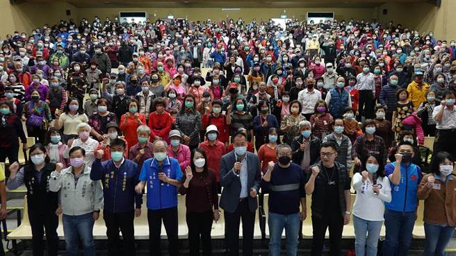 国民党在云林县举办千人公投说明会，强调「4个都同意、台湾更美丽」。（张朝欣摄）