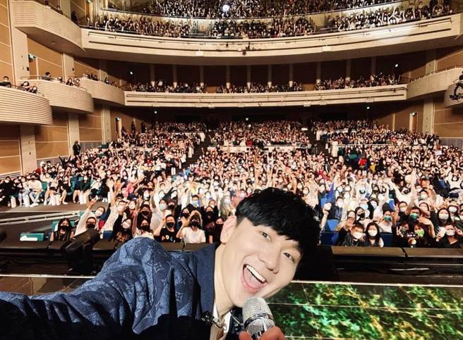 林俊傑27日起連2天在新加坡舉辦實體演唱會。（摘自林俊傑IG）