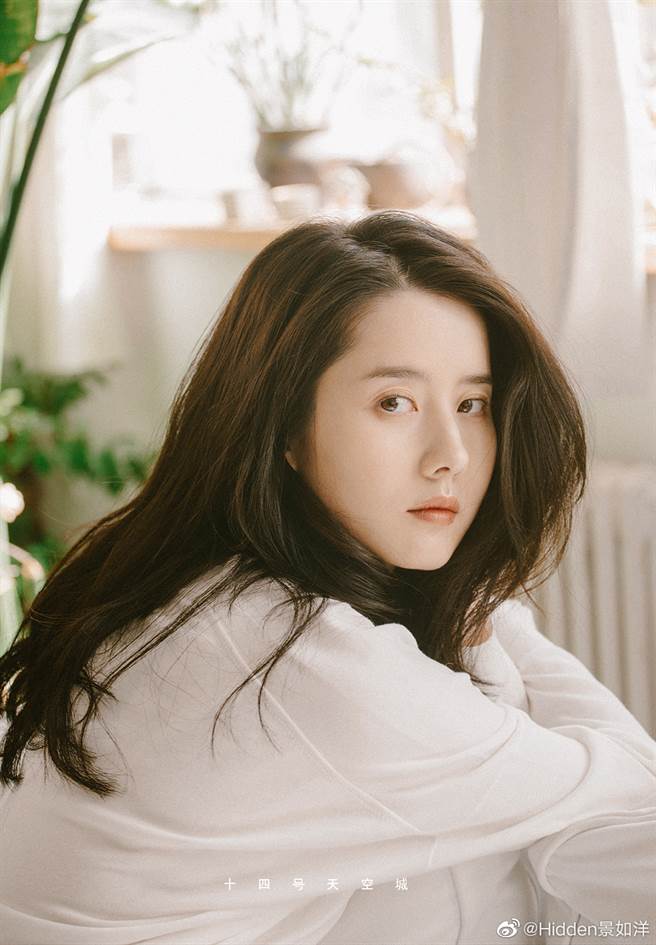 景如洋不僅長得美，演技也十分精湛。(圖/翻攝自微博)