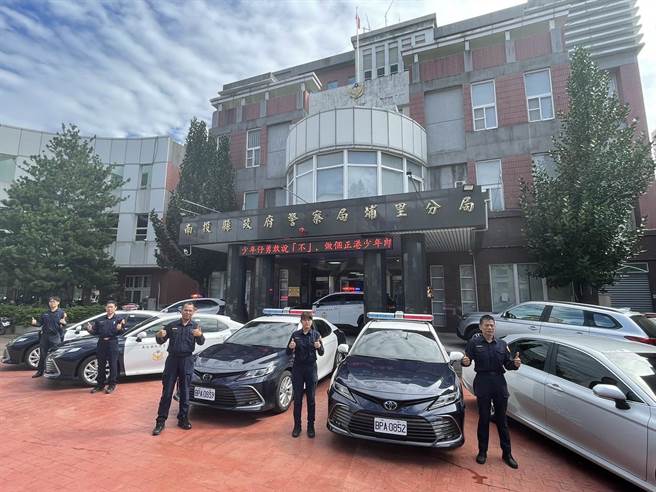 埔里警分局11輛新車同時報到，總值千萬元破紀錄。（埔里警分局提供／廖志晃南投傳真）