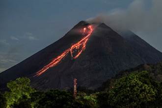 印尼梅拉比火山大噴發後11年 人與自然共存