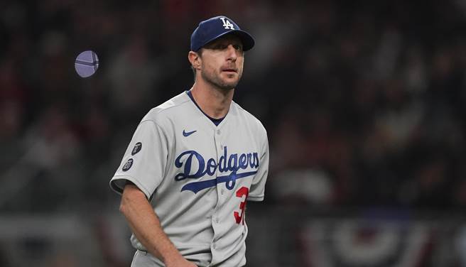 薛尔瑟前进大都会(美联社)