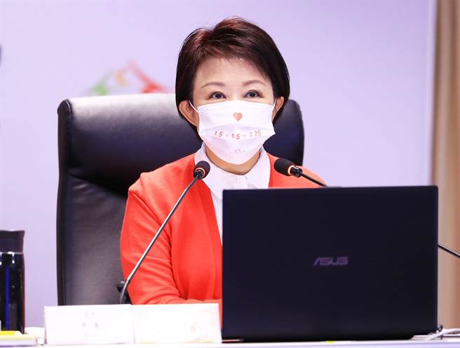 市長盧秀燕表示，大魔王疫情可能瞬間兵臨城下，今年跨年晚會市府做好應變措施，1個準備、2個應變。（陳世宗攝）