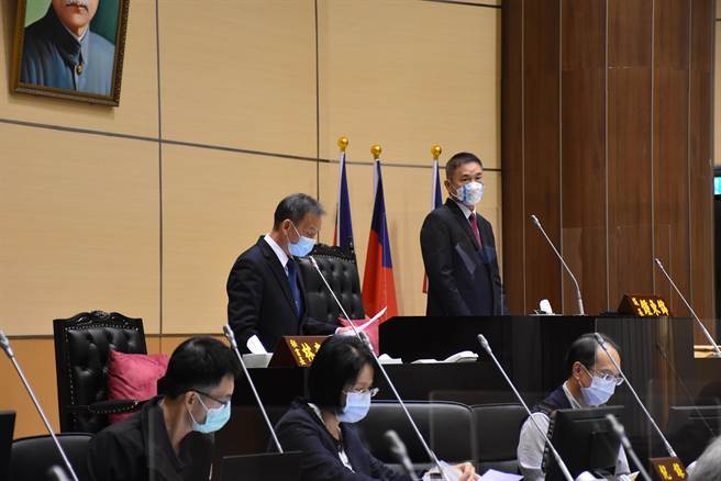 苗栗縣議長鍾東錦主持政黨閉門協商，卻遭公布，因此拒絕再次協商。（謝明俊攝）