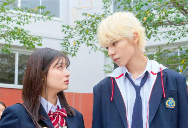 《青春特调蜂蜜柠檬苏打》。（捷杰提供）