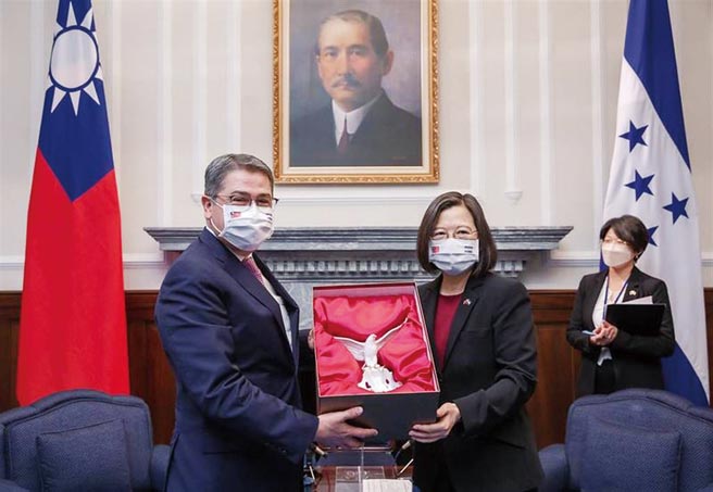 （图／总统府提供）