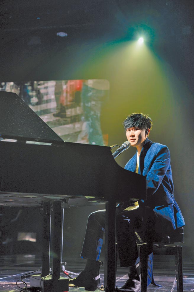 JJ日前在新加坡一连举办2场实体演唱会。（JFJ PRODUCTIONS提供）