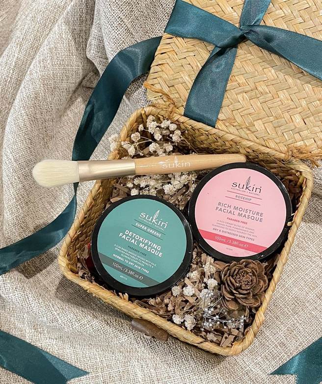 Sukin人气热销组(超级绿净化＋玫瑰果滋养修护)。（Sukin提供）