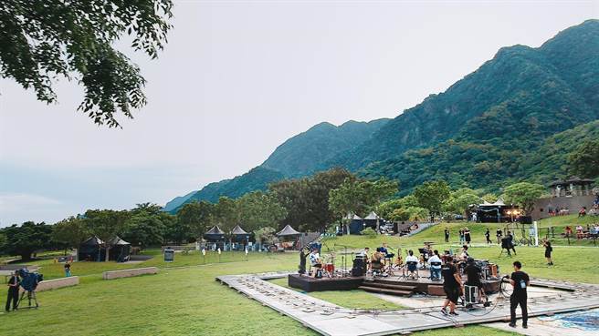 《宜花东鹿记》纪录片记录了音乐与自然之美。（大右音乐提供）