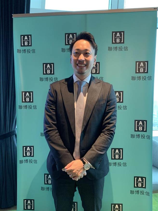 聯博投信股票投資策略師李長風：2022年有三大股市投資趨勢值得投資人關注。（圖／黃惠聆）
