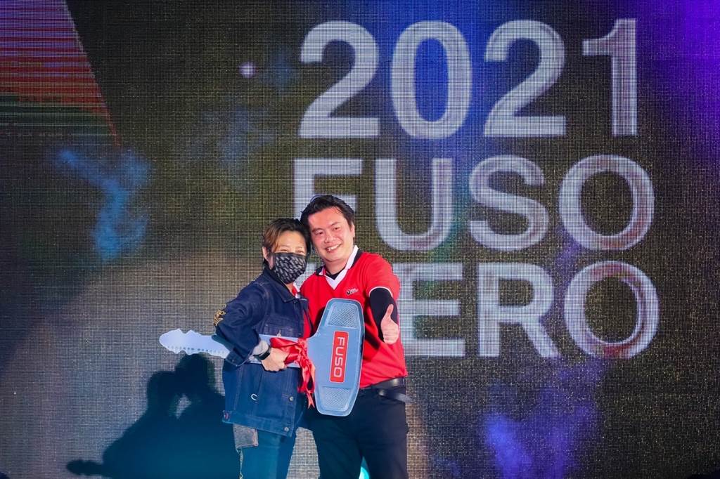 第四屆商車界奧斯卡獎得獎者揭曉 2021 FUSO HERO頒獎晚宴高雄糖廠盛大登場（圖/CarStuff）