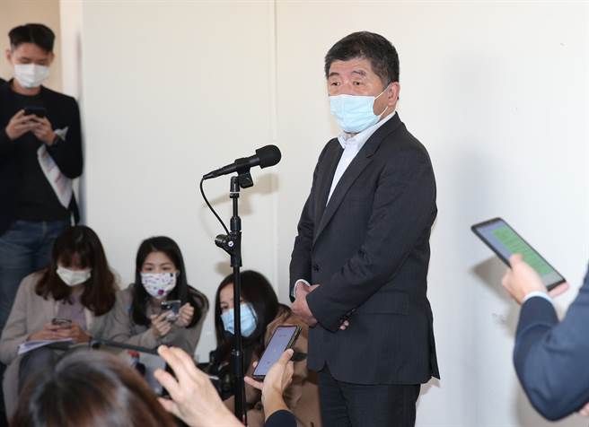 面对Omicron变异株在全球多国现踪，卫福部长陈时中今天表示，虽然现在临时变动的可能性不高，但大家仍要做好心理准备。（姚志平摄）