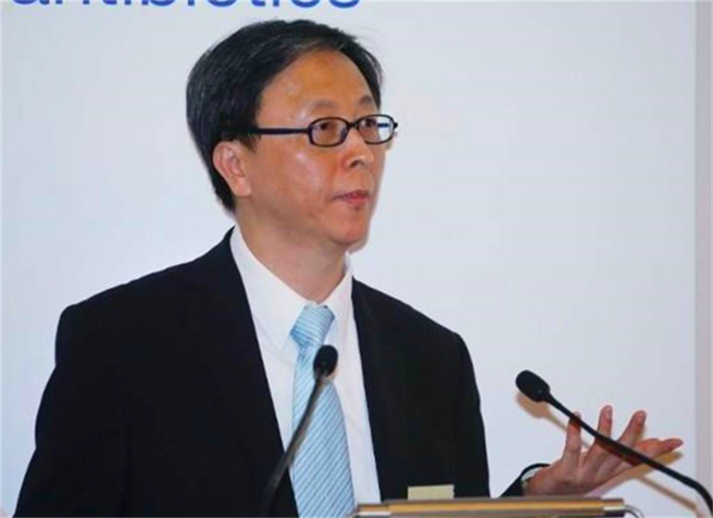 香港大学感染及传染病中心总监何栢良。（东网）