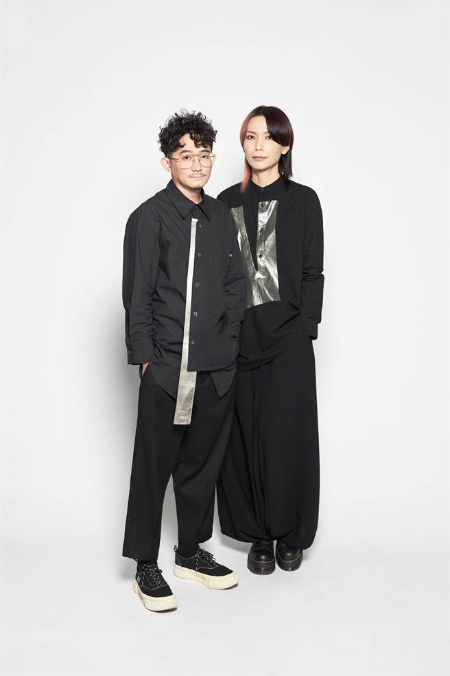 牢骚系乐团Tizzy Bac首次在跨年夜登上臺北市民广场，非常兴奋。（臺北市观光传播局提供）