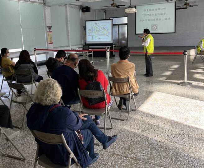 内埔乡公所2日举行「2022过年来内埔尞」特区竞标，特1区以14万5000元高价标出。（内埔乡公所提供／谢佳潾屏东传真）