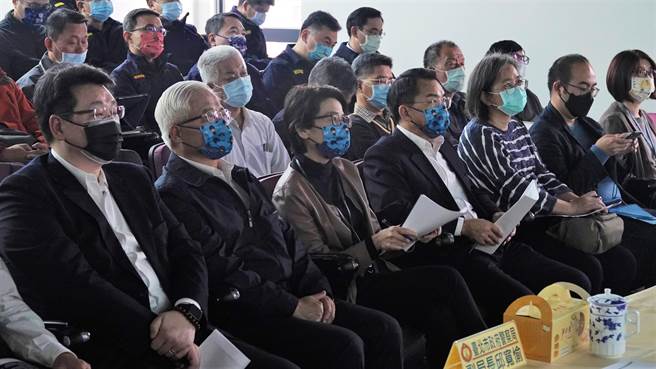 業者建議警方加裝警鈴可即時報案。（警方提供）