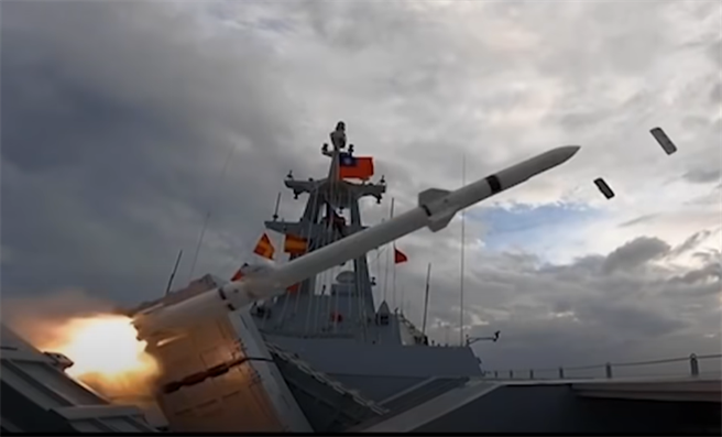 海军在莒光日教学节目中，首度公布塔江剑海剑二对空飞弹射击画面。(海军司令部提供)