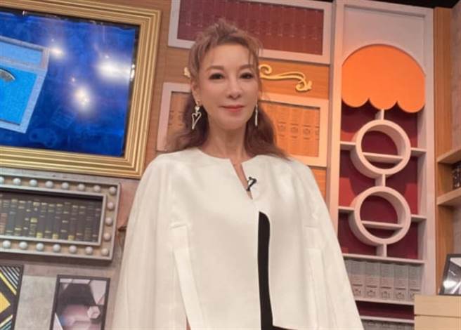 杨绣惠个性直率，常制造出笑料，很有观眾缘。(图/翻摄自杨绣惠脸书)