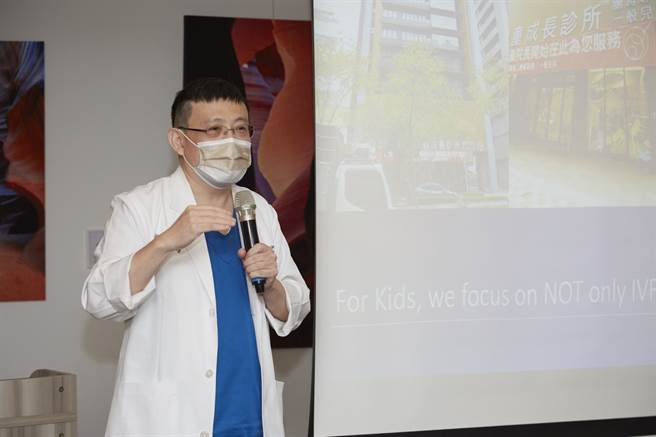 爱群执行长翁绍评认为，精准备孕、安全养胎、还要顺利生产、健康成长，才算成功。（图／爱群医疗机构儿童成长中心提供）