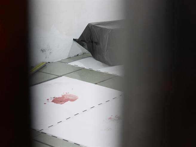 简姓妇人惨遭结褵近40年的陈姓丈夫狠心杀害分尸、弃置家中各楼层，1楼客厅血迹斑斑。（中时资料照／蔡依珍摄）