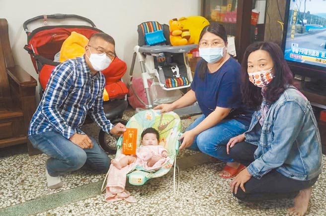 云林县四湖乡推新生儿补助，目标每年超过百名新生儿。（苏国珑提供／张朝欣云林传真）